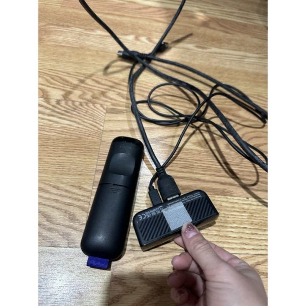 Roku 3920X Streaming Media Player with Remote + Cables‎ TESTED WORKS - Picture 2 of 4